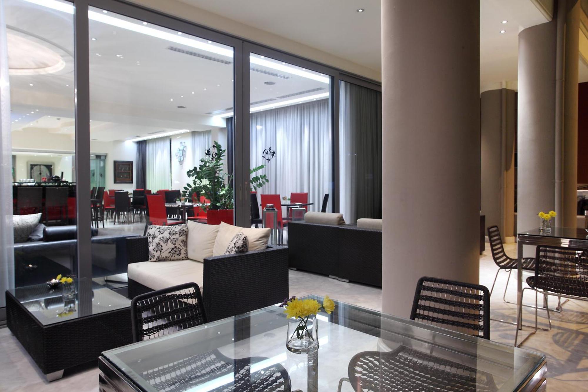 Comfy Boutique Hotel Kalamata Restaurant photo